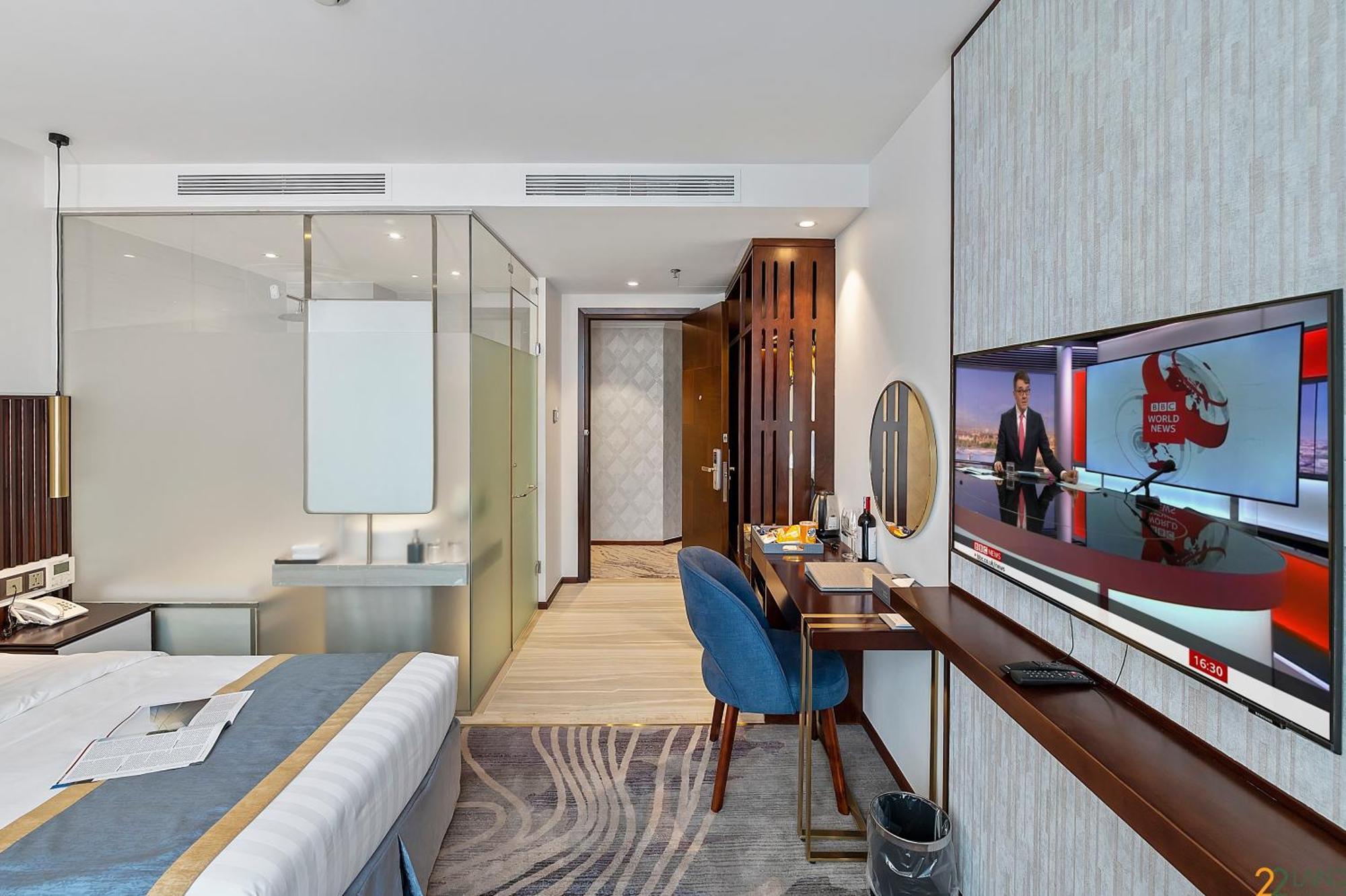 22land Saigon 4*